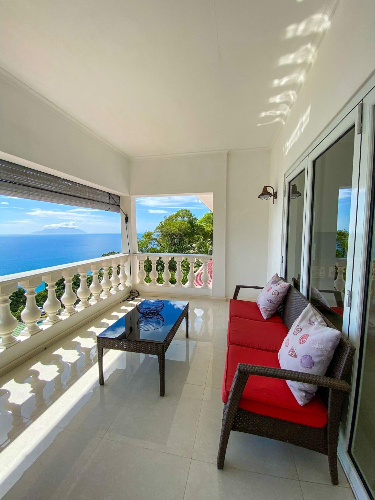 Reve Bleu Villa Glacis  Exterior photo